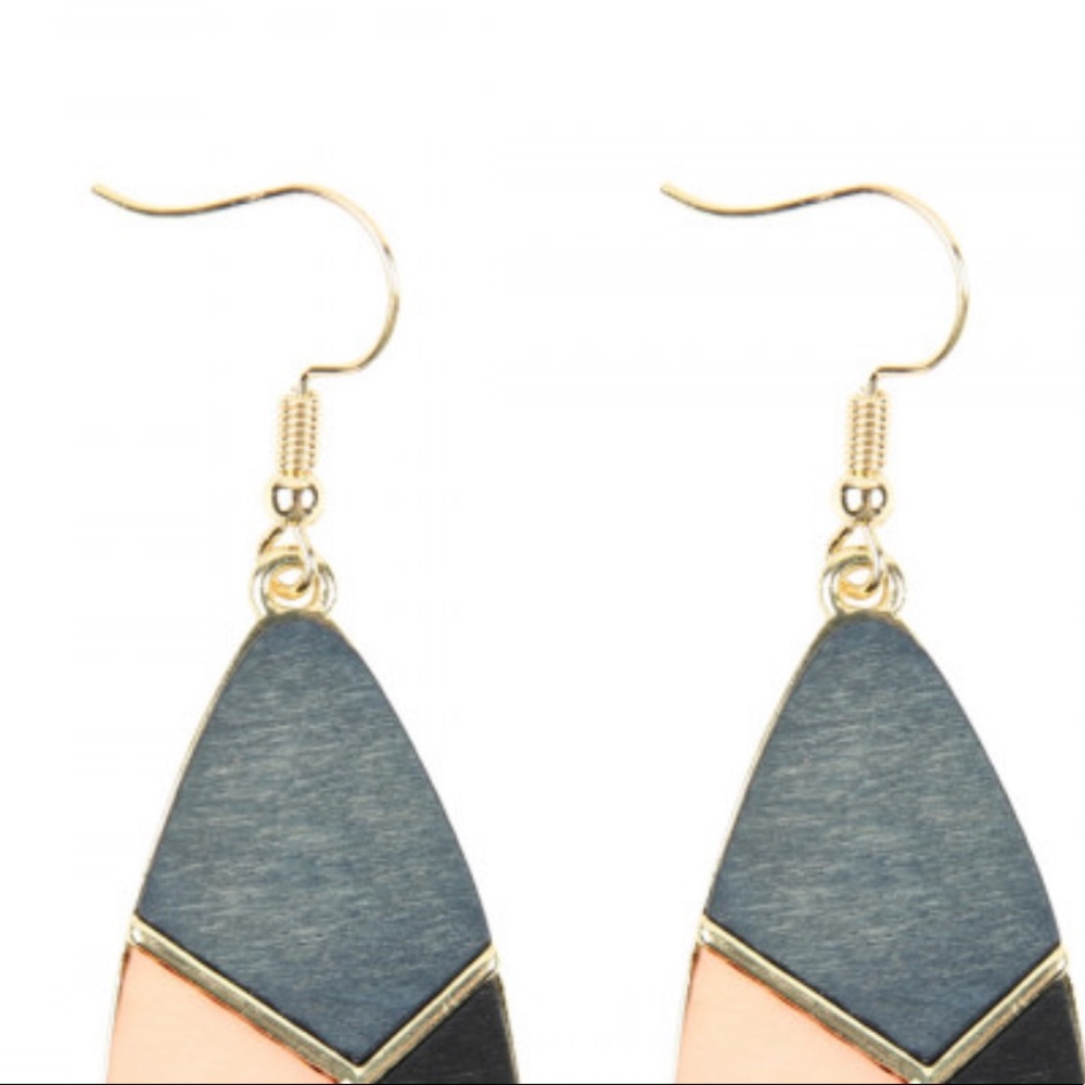 NWT Geometric Teardrop Chic Color Block Earrings - Picture 3 of 3